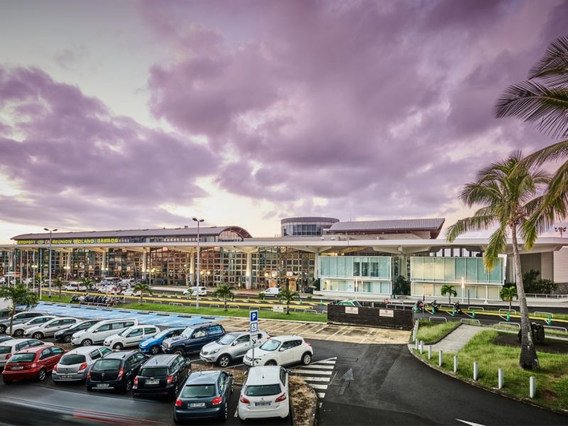 Aéroport La Réunion Roland Garros