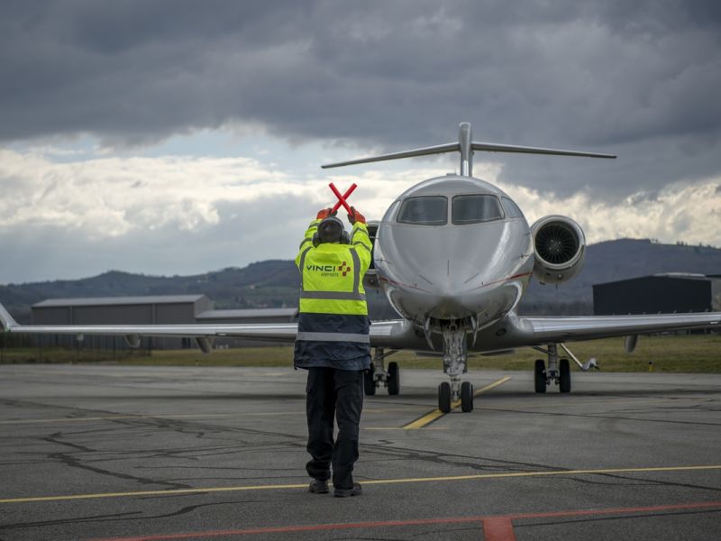 Aéroport Grenoble Alpes Isère - VINCI Airports