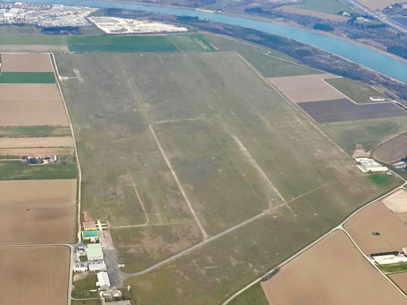 Aérodrome de Pierrelatte