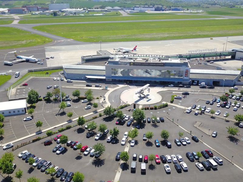 Aéroport Clermont-Ferrand Auvergne - VINCI Airports